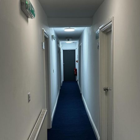 The Bank Hotel Barking  Bagian luar foto